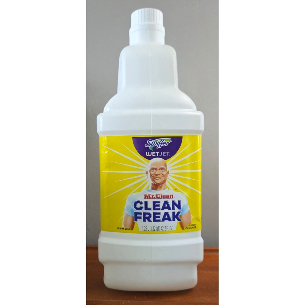 Swiffer WetJet Mr Clean Clean Freak Floor Cleaner Refill Lemon Zest 42.2 fl oz